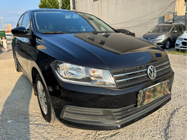 Volkswagen Santana 1.4L Manual Elegant Edition