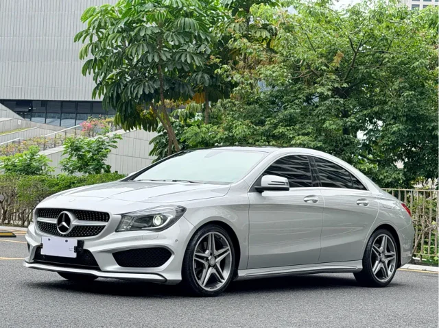 Mercedes-Benz CLA (Import) CLA 220 4MATIC