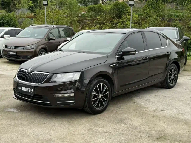 Skoda Octavia 1.6L Auto Smart Drive Edition