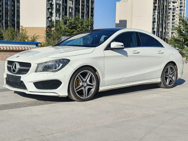 Mercedes-Benz CLA (Import) CLA 220 4MATIC