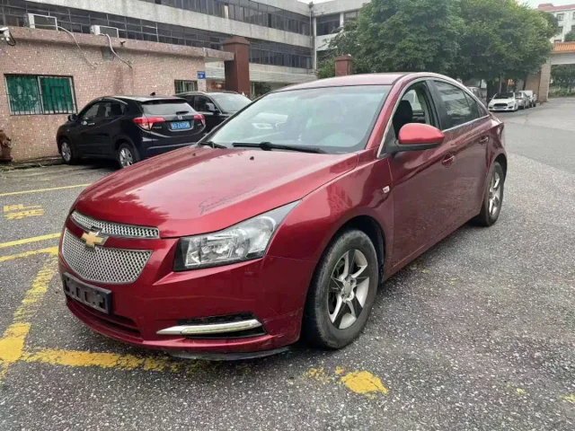 Chevrolet Cruze 1.6L SL MT