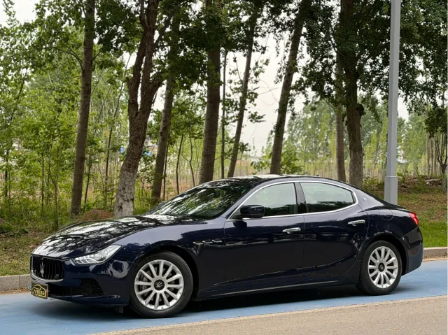 Maserati Ghibli 3.0T Standard Edition