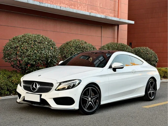 Mercedes-Benz C-Class (Import) C 200 Coupe