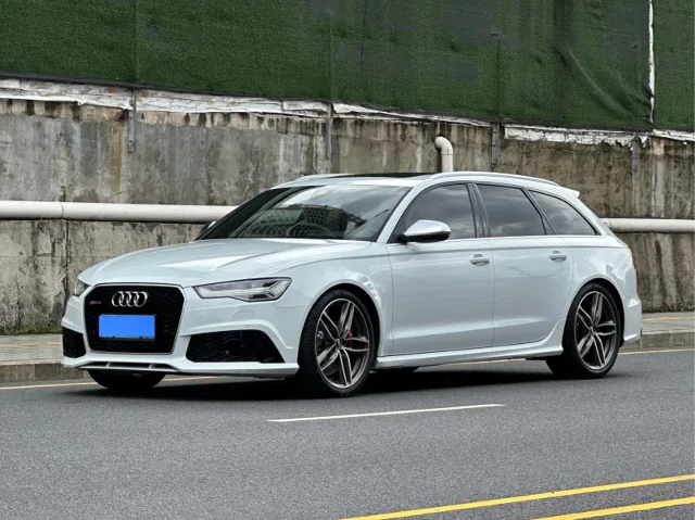 Audi RS 6 RS 6 4.0T Avant