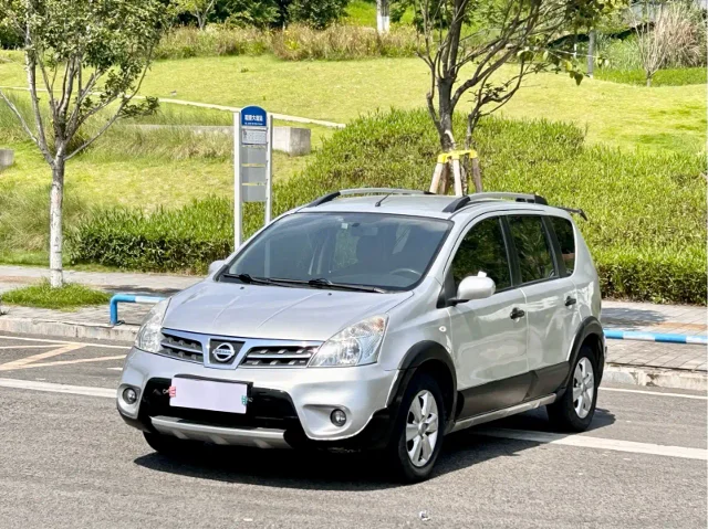 Nissan Livina Dynamic Sharp Edition 1.6L Auto Standard Type