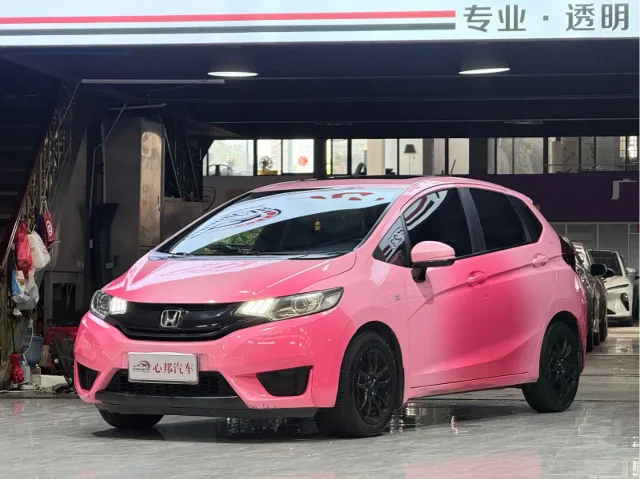 Honda Fit 1.5L LXS CVT Comfort Sunroof Edition