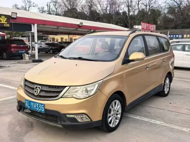 Baojun 730 1.5L Manual Comfort Type 7 seats