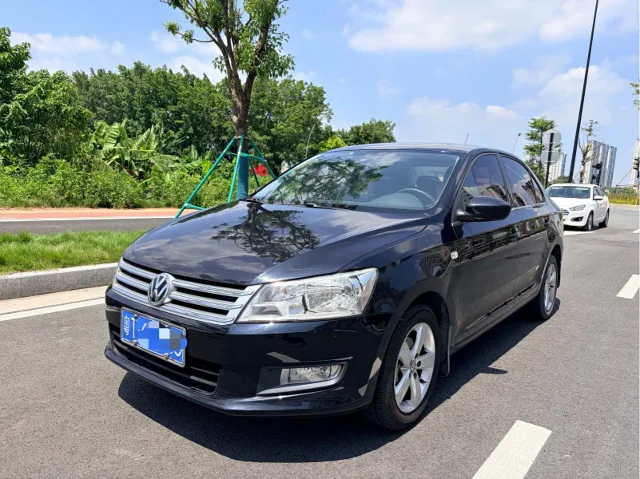 Volkswagen Santana 1.6L Auto Comfort Edition