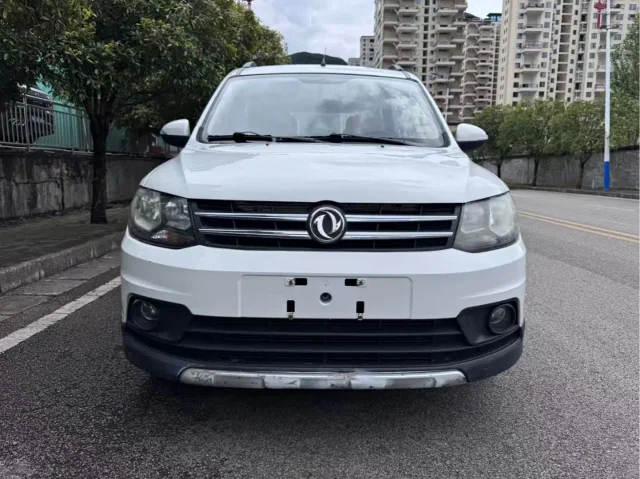 Fengon 360 1.5L Manual Comfort Type 5 seats China IV
