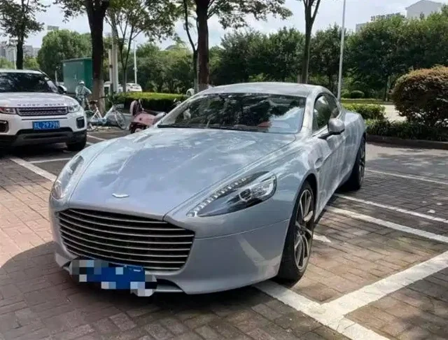 Aston Martin Rapide 6.0L S