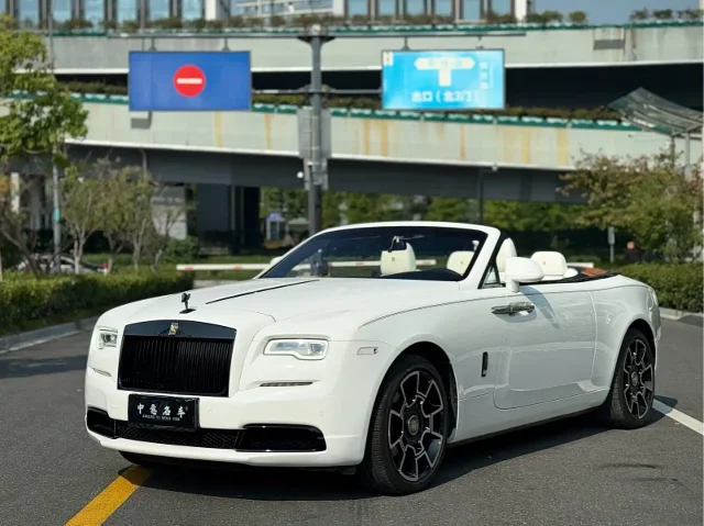 Rolls-Royce Dawn 6.6T Standard Type