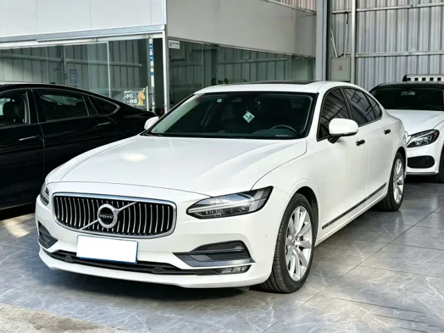 Volvo S90 T5 Smart Vision Edition