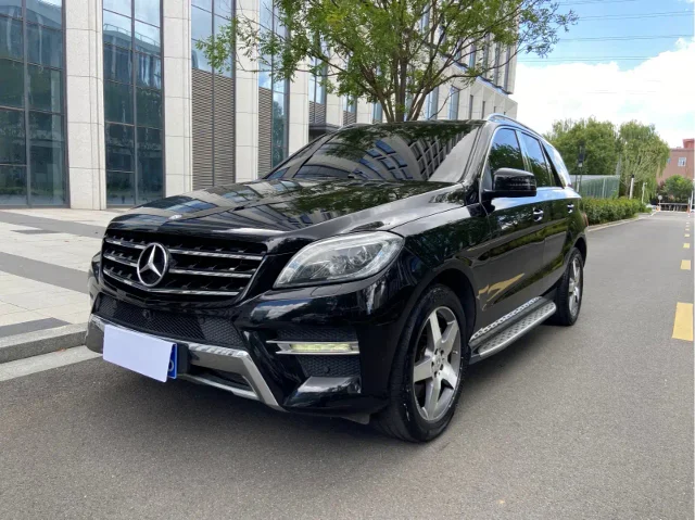 Mercedes-Benz M-Class ML 400 4MATIC Luxury Type