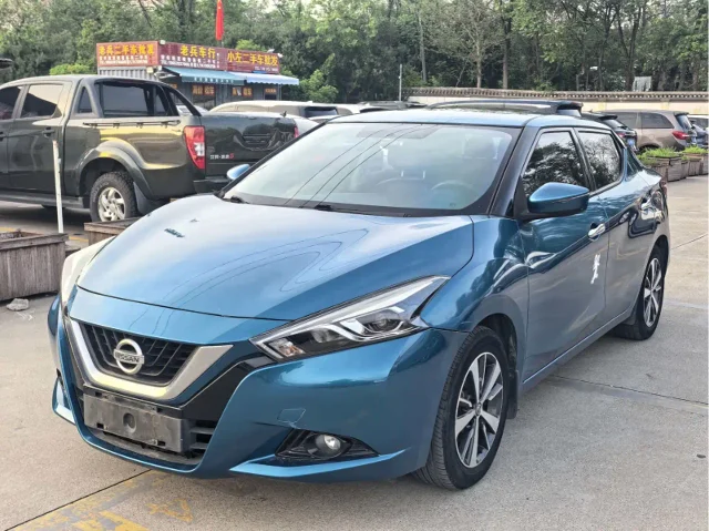 Nissan Bluebird 1.6L CVT Cool Edition