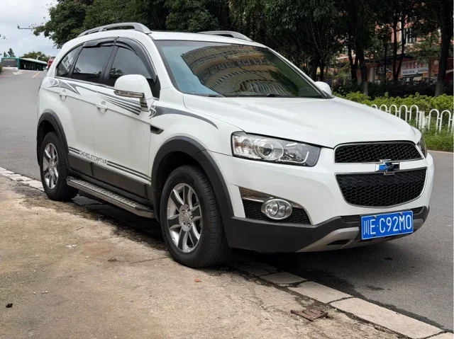 Chevrolet Captiva 2.4L 2WD City Edition 7 seats