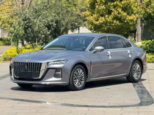 Hongqi H5 2.0T Auto Connected Flagship Enjoy Edition