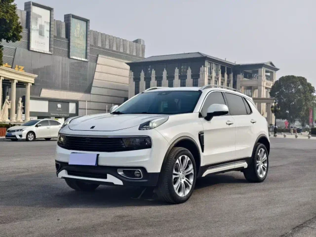 Lynk & Co 01 2.0T 2WD Shine Pro Edition China V