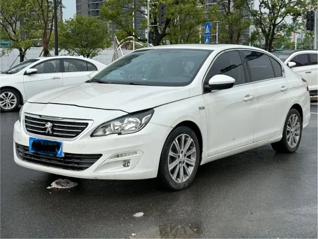Peugeot 408 1.2T Auto Luxury Edition