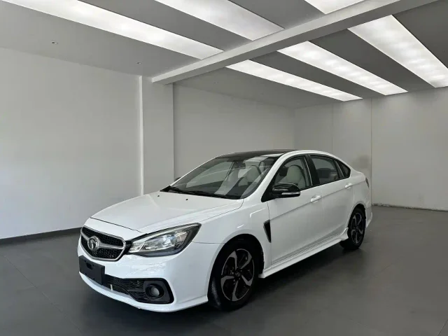 Soueast V5 Lingzhi 1.5L CVT New Comfort Type