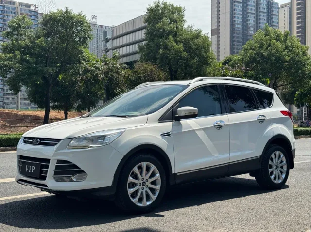 Ford Kuga 2.0L GTDi 4WD Elite Type