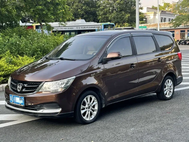Baojun 730 Facelift 1.5L Manual Standard Type 5 seats