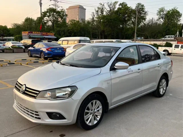Volkswagen Jetta 1.6L Auto Comfort Type