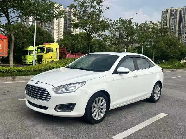 Ford Escort Happiness Edition 1.5L Auto Fashion Type