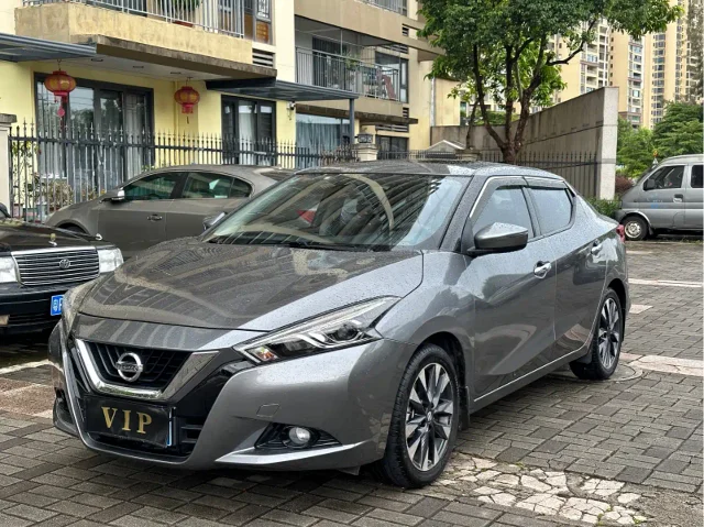 Nissan Bluebird 1.6L CVT Smart Cool Edition