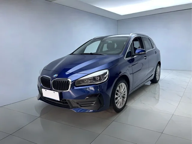 BMW 2 Series Active Tourer 218i Leading Type