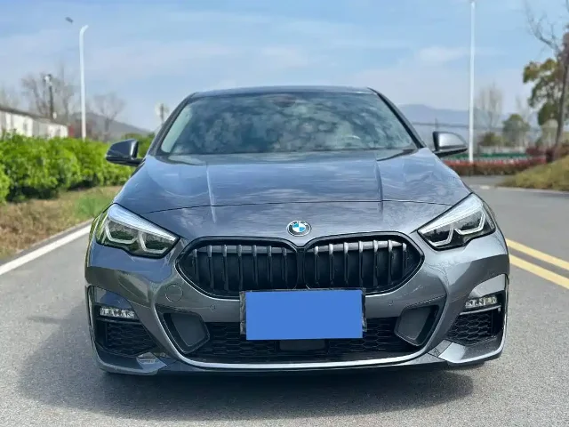 BMW 2 Series (Import) 225i 4-door Coupe M Sport Night Package