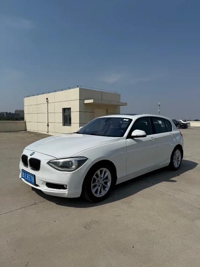 BMW 1 Series (Import) Facelift 116i Urban Type