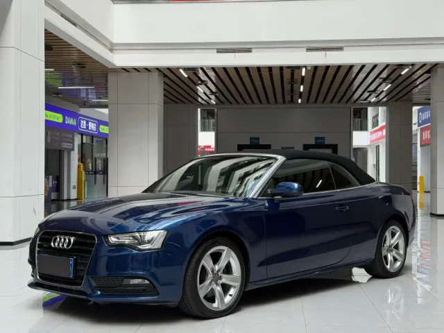 Audi A5 (Import) Cabriolet 45 TFSI quattro