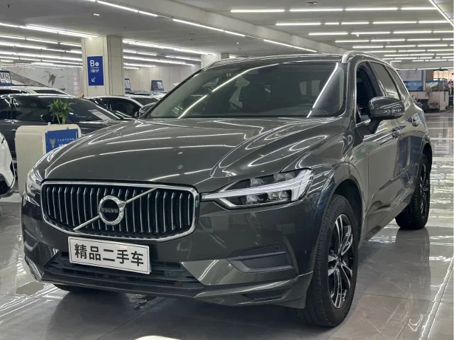 Volvo XC60 T5 4WD Smart Vision Edition China V