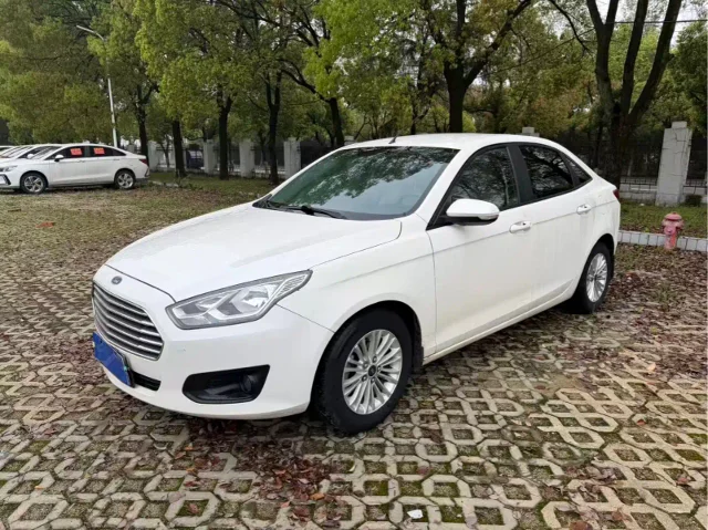 Ford Escort 1.5L Auto Comfort Type