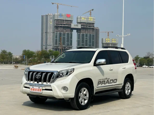 Toyota Prado 2.7L Auto Luxury Edition