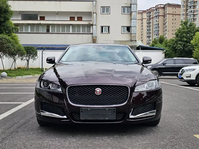 Jaguar XFL XFL 2.0T 240PS Luxury Edition