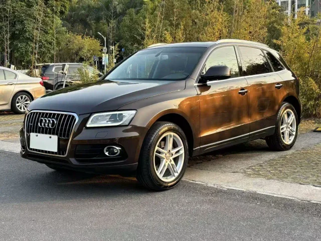 Audi Q5 40 TFSI Comfort Type
