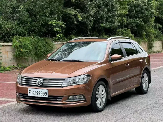 Volkswagen Gran Lavida 180TSI DSG Comfort Edition