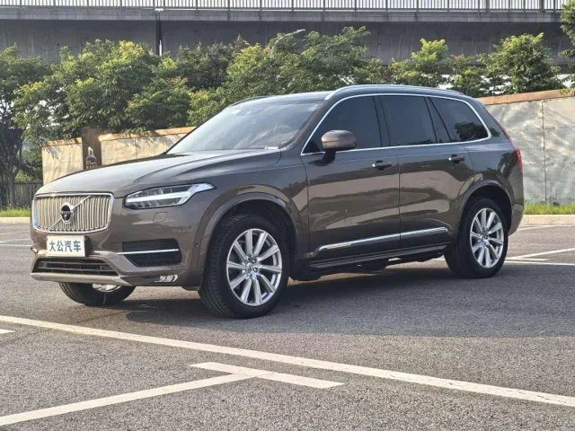 Volvo XC90 T6 Smart Supreme Edition 7 seats