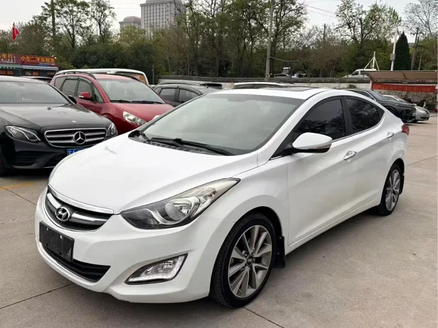 Hyundai Elantra Langdong 1.6L Auto Leading Type