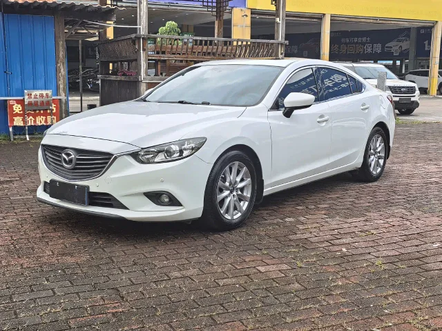 Mazda Atenza 2.0L Blue Sky Luxury Edition