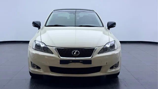 Lexus IS 300