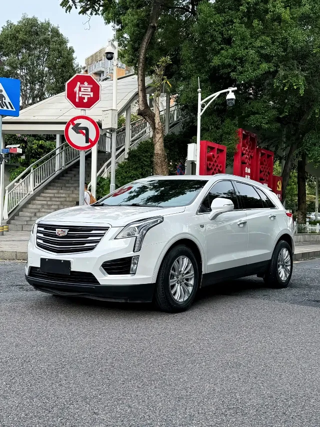 Cadillac XT5 25T Tech Type