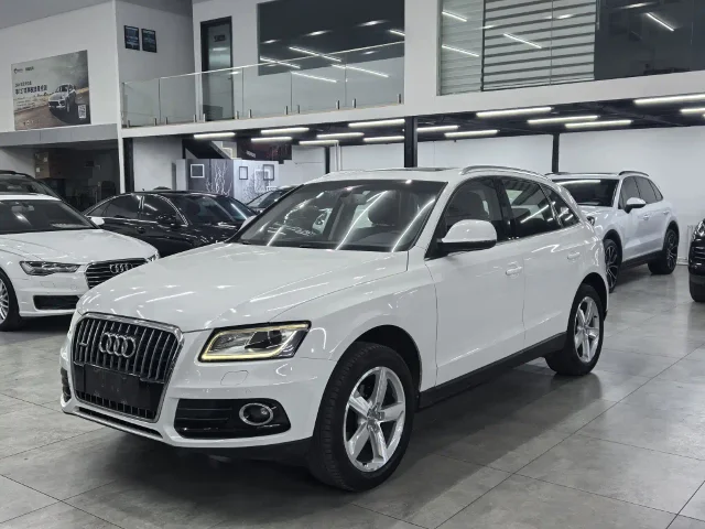 Audi Q5 40 TFSI Comfort Type