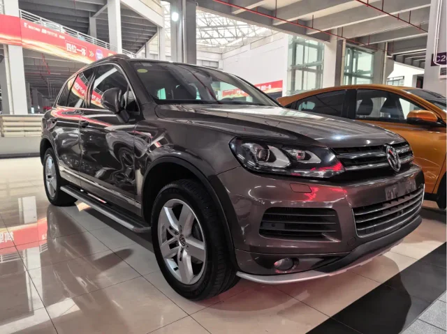 Volkswagen Touareg 3.0TDI Diesel Luxury Type