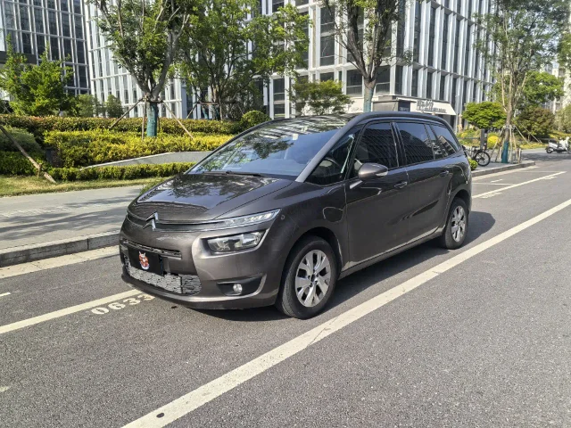 Citroen C4 Picasso Grand 1.6T Fashion Type 7 seats