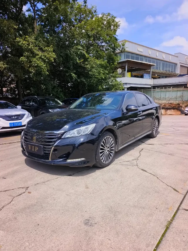 Toyota Crown 2.0T Sport Edition