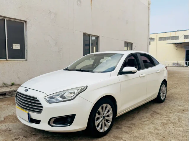 Ford Escort Happiness Edition 1.5L Auto Fashion Type