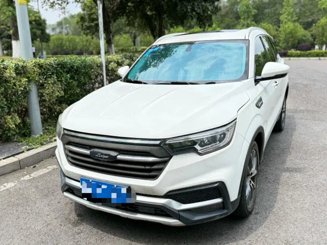Zotye T500 1.5T Auto Smart Connected Premium Type
