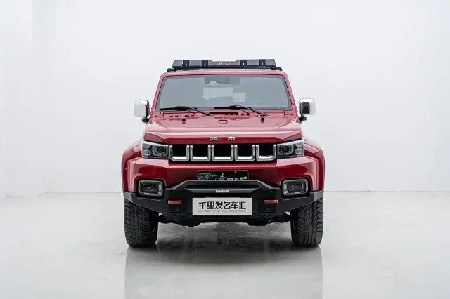 Beijing Off-Road BJ40 2.0T Auto 4WD City Hunter Edition Knight Type